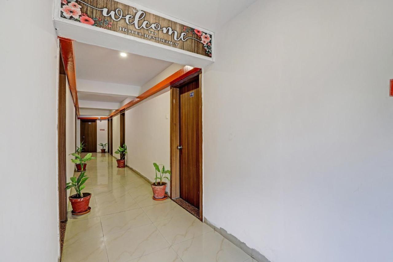 Oyo Flagship Hotel Residency Silvassa Bagian luar foto