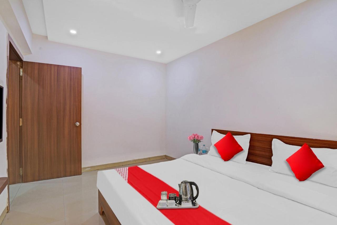 Oyo Flagship Hotel Residency Silvassa Bagian luar foto